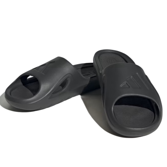 ADIDAS • Black Adicane Slides Shoes - Picture 6 of 12